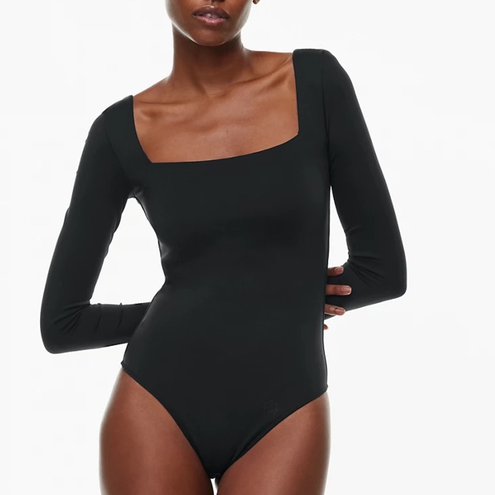 Black Aritzia Square Neck Bodysuit Contour Collection Sz M